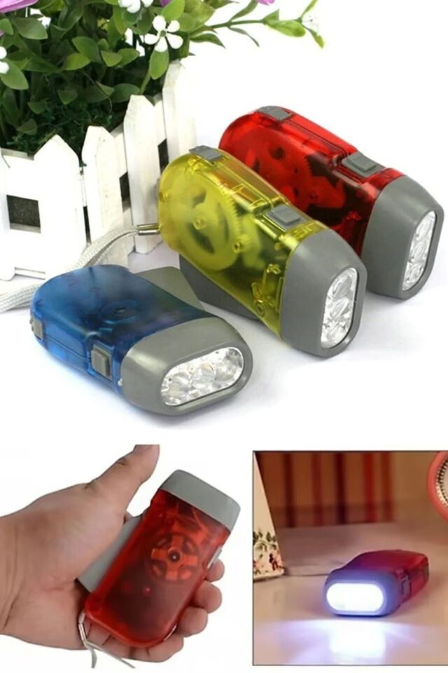 4 Adet Tüm Aileye Deprem Için Pilsiz Dinamolu 3 Ledli El Feneri Deprem Feneri Pilsiz Fener Karışık