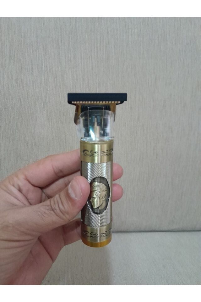 Traş Makinesi Ve Yanaklık 2li Set
