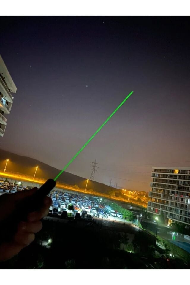 Şarjlı Turbo Yeşil Lazer Pointer Kibrit Yakabilen 15000 Mv Güç 150km Green Laser