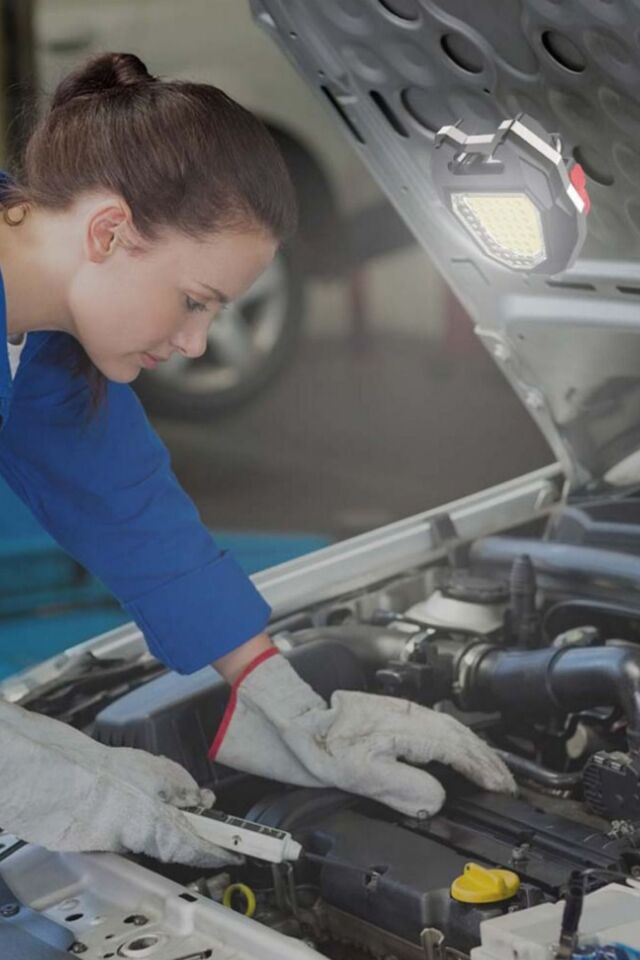 W5144 Şarjlı Çakmaklı Mini Kamp Feneri Çoklu Mod Ve Kırmızı Ikaz Lambası, Düdük, Açacak