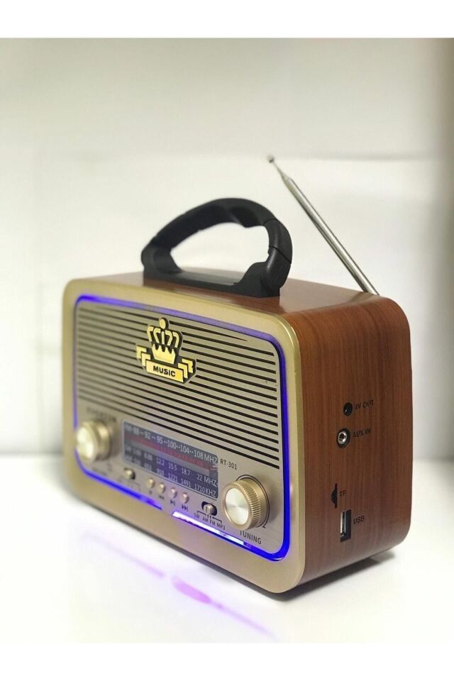 Everton Rt-301 Nostaljik Görünümlü Bluetoothlu Mp3 Çalar Radyo Müzik Kutusu Kırmızı Rt301
